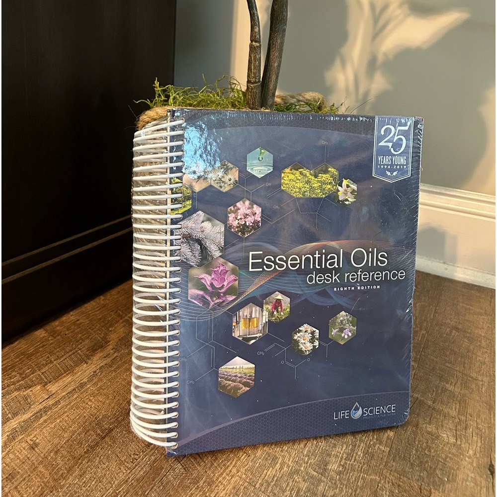 Essentially oils Desk Reference eighth edition